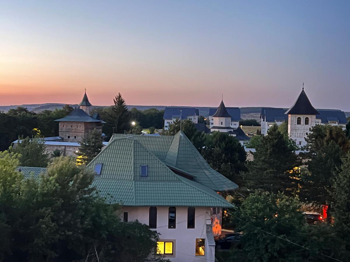 Altheda Living Zamca Lägenhet Suceava Exteriör bild